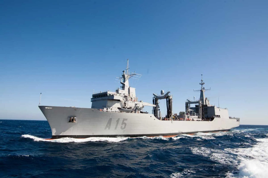 Grupo Amper, a través de Elinsa, amplía su participación en el programa del Buque de Aprovisionamiento de Combate (BAC) de la Armada Española con el suministro de nuevos sistemas de distribución y conexión eléctrica para Navantia, consolidando sus capacidades industriales y tecnológicas en el sector de defensa.